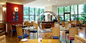 holiday-inn-london-kensington-forum-breakfast2